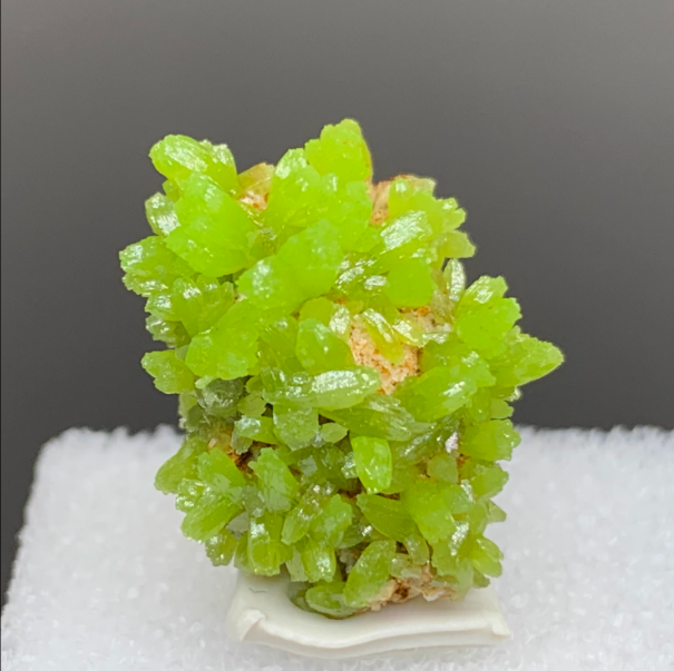 Natural phosphochlorine lead mineral crystal specimens