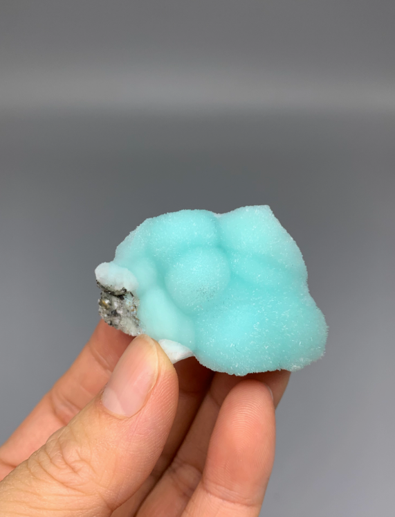 Yunnan Fine Blue Stone Natural Mineral Crystal