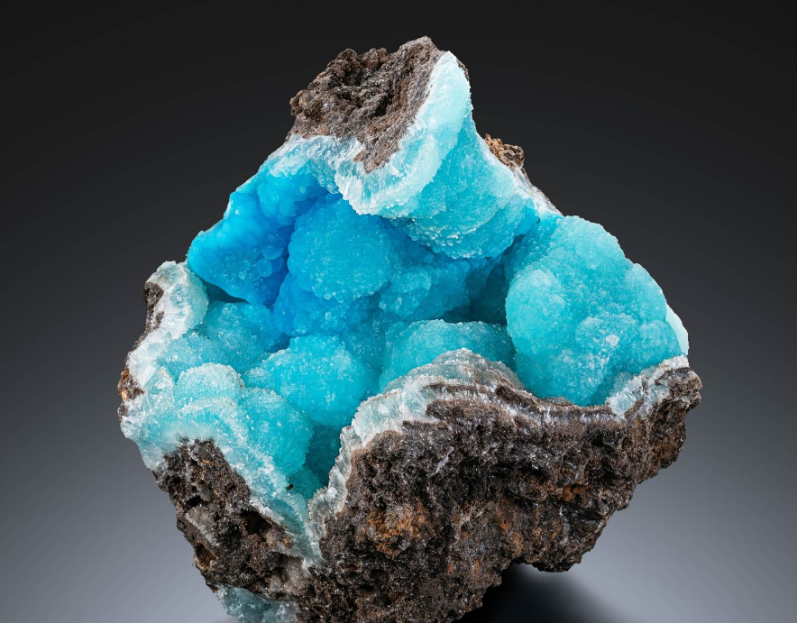 Yunnan heteropole natural mineral crystals